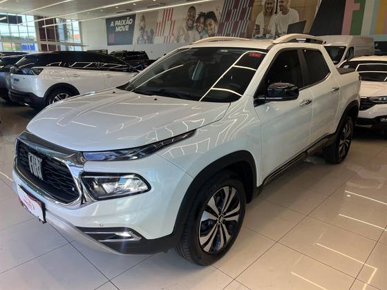 FIAT TORO 1.3 TURBO 270 FLEX VOLCANO AT6 FIAT TORO 1.3 TURBO 270 FLEX VOLCANO AT6